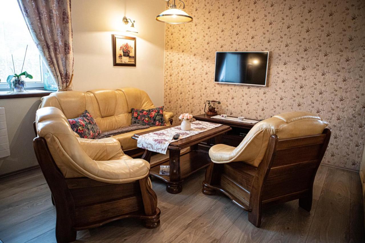 Kalvin Restaurant & Pension Rastislavice 外观 照片