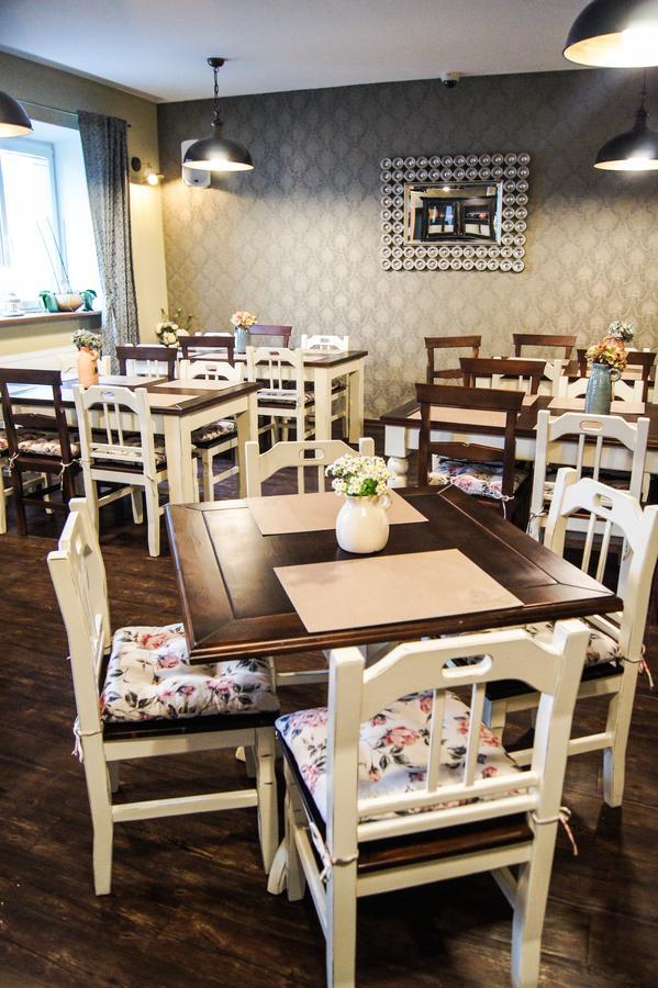 Kalvin Restaurant & Pension Rastislavice 外观 照片